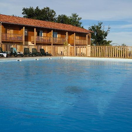 Madame Vacances - Residence Du Golf D'Armagnac Eauze Rum bild