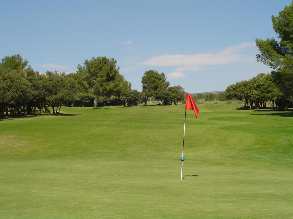 Madame Vacances - Residence Du Golf D'Armagnac Eauze Rum bild
