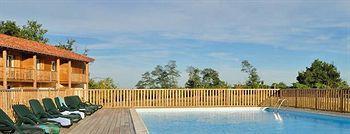 Madame Vacances - Residence Du Golf D'Armagnac Eauze Exteriör bild